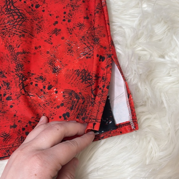 NWT Skort Obsession Red Alert Skort Size M - Picture 4 of 14